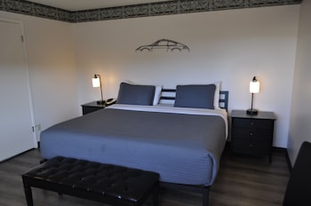Standard Room, 1 King Bed, Non Smoking