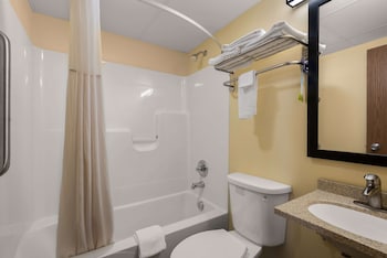 Suite, 1 Queen Bed, Non Smoking, Kitchen