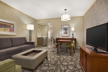 Suite, 2 Double Beds, Accessible, Bathtub