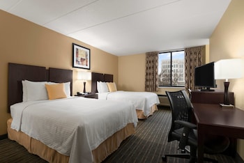 Double Room, 2 Double Beds, Accessible