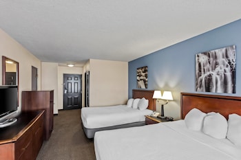 Standard Room, 2 Double Beds, Non Smoking