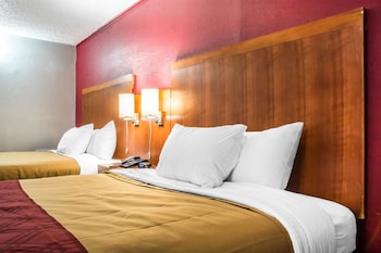 Standard Room, 2 Queen Beds, Non Smoking
