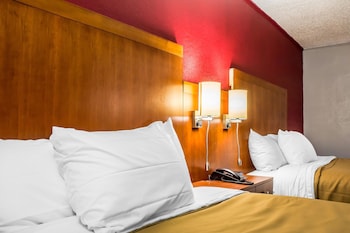 Standard Room, 2 Queen Beds, Non Smoking