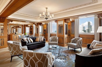 Suite, 1 Bedroom (Diplomatic, steam bath)