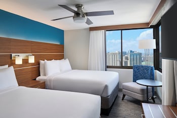 Standard Room, 2 Double Beds (Waikiki View)