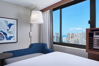 Standard Room, 2 Queen Beds, Partial Ocean View