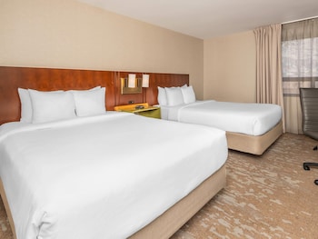 Room, 2 Queen beds Non-Smoking (2nd floor)