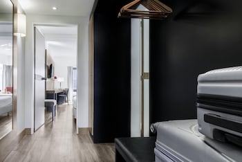 Superior Room (Extra Large ExtraBed 2ad+2ch)