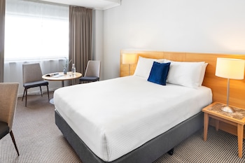 Classic Room, 1 Queen Bed