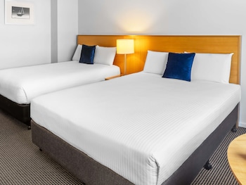 Classic Room (1 Queen and 1 Double Bed)