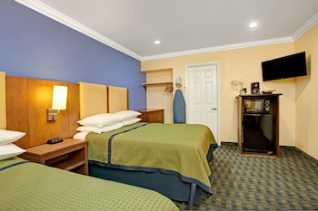 Standard Room, 2 Queen Beds