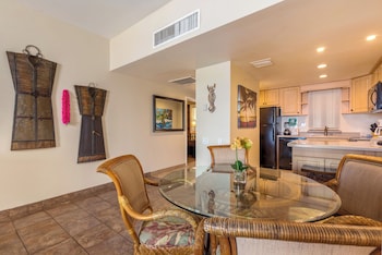 Room, 2 Bedrooms, 2 Bathrooms, Oceanfront (Unit 210)