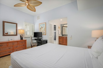 Room, 2 Bedrooms, 2 Bathrooms, Ocean View (Unit 707)