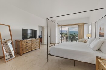 Room, 2 Bedrooms, 2 Bathrooms, Ocean View (Unit 706)