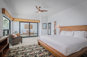 Condo, 2 Bedrooms, Oceanfront