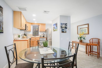 Room, 1 Bedroom, Garden View (Unit 103 ,1Bath)