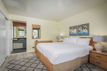 Condo, 2 Bedrooms, Garden View