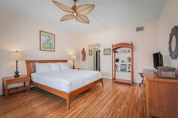 Room, 2 Bedrooms, 2 Bathrooms, Ocean View (Unit 707)
