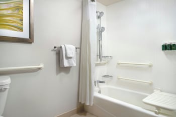 Room, 2 Double Beds (Mobility Accessible, Tub)