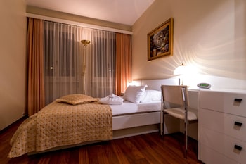 Economy Single Room
