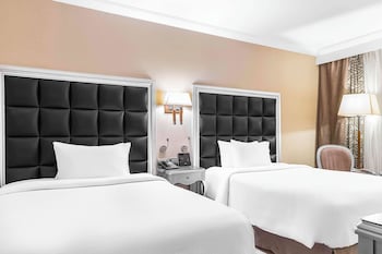 Twin Room, City View