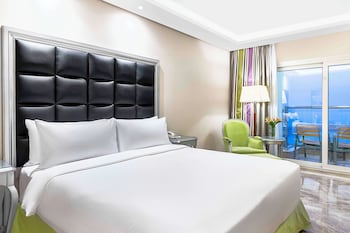 Room, 1 King Bed (Full Sea View)