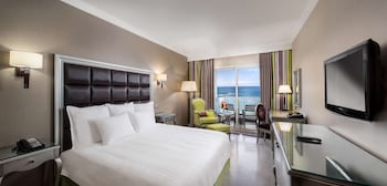 Room, 1 King Bed (Full Sea View)