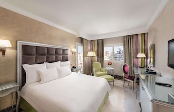 Room, 1 King Bed, City View