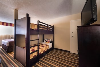 Standard Room, Multiple Beds