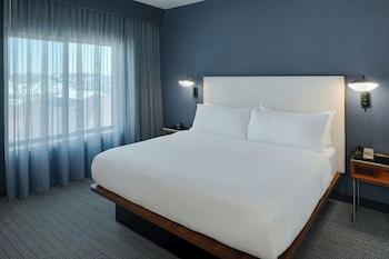 Suite, 1 Bedroom, Hearing Accessible (Accessible Bathtub)