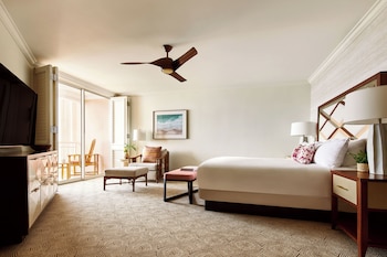 Club Suite, 1 Bedroom, Club Lounge Access, Garden View (Napua)