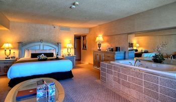 Petite Suite 1 King Non-Smoking