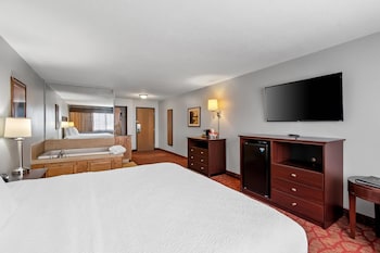 Suite, 1 King Bed, Non Smoking