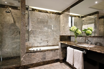 Deluxe Room, 2 Twin Beds