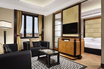 Junior Suite, City View