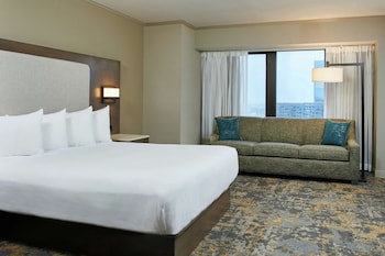 Deluxe Room, 1 King Bed