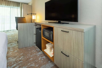Room, 2 Queen Beds, Non Smoking
