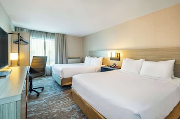 Room, 2 Queen Beds, Non Smoking (Upper Floor)