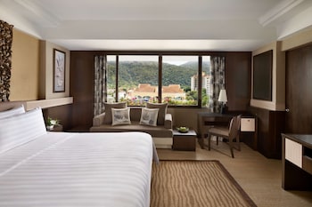 Superior Room, 1 King Bed