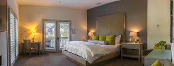 Senza, 1 King Bed