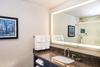 Room, 2 Double Beds, Accessible, Bathtub