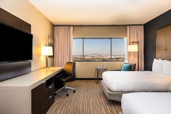 Room, 2 Double Beds (NYC Skyline View Top Floor)
