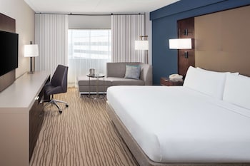 Room, 1 King Bed, Accessible, Bathtub
