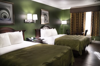 Standard Room, 2 Queen Beds, Non Smoking