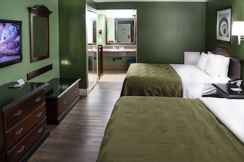 Standard Room, 2 Queen Beds, Non Smoking
