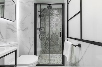 Signature Single Room