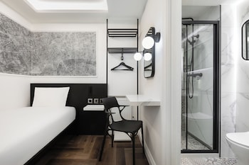 Signature Single Room