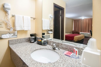 Standard Room, 2 Queen Beds, Non Smoking