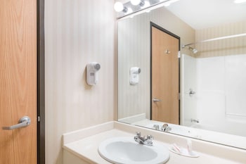 Studio Suite, 1 King Bed, Non Smoking
