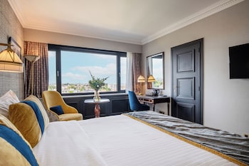 Superior Queen Room
